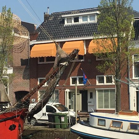 B&B Aan De Gracht Leeuwarden Eksteriør billede