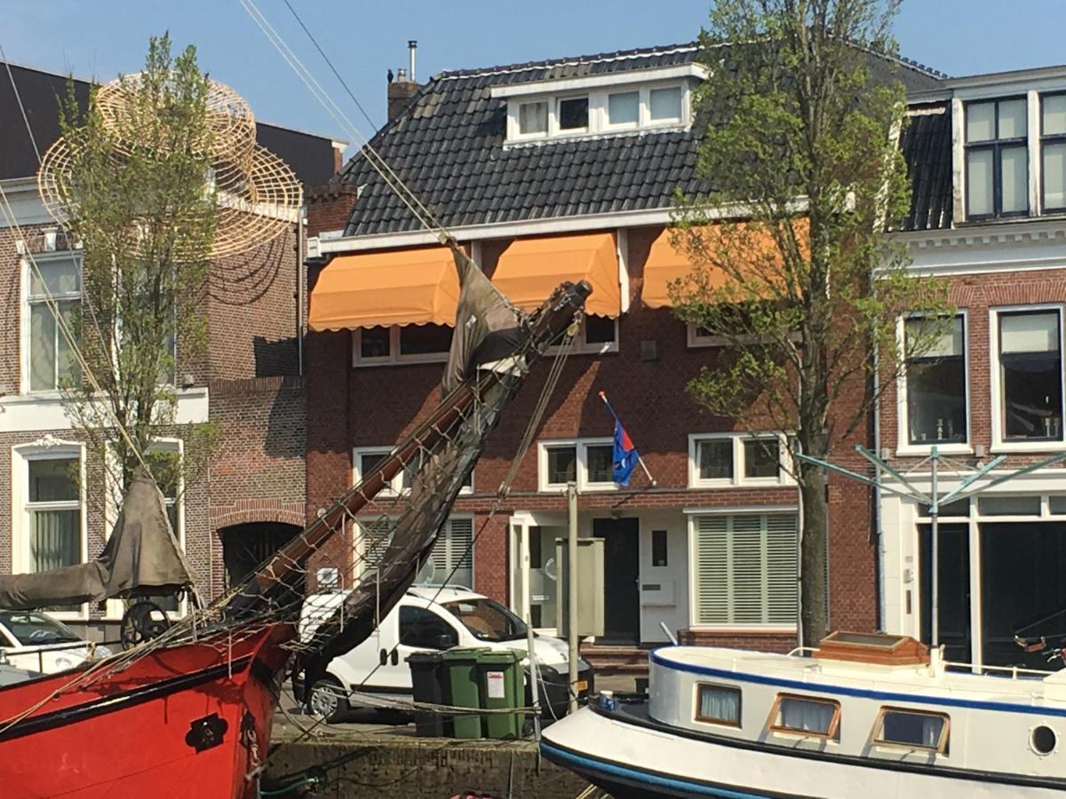 B&B Aan De Gracht Leeuwarden Eksteriør billede